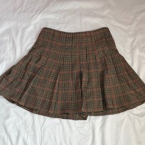 Brandy Melville Dana Brown Plaid Pleated Skirt